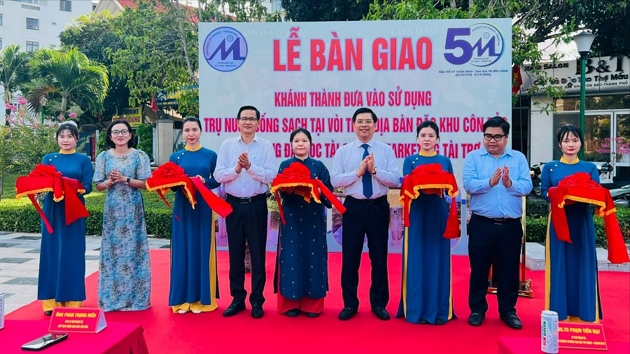Dấu ấn trách nhiệm xã hội của UFM tại Côn Đảo: Khánh thành đưa vào sử dụng công trình trụ nước uống công cộng