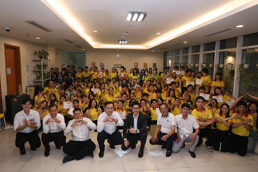 Ấm áp Tết cổ truyền 2026 trong chương trình “Vui Tết xa nhà” tại UFM