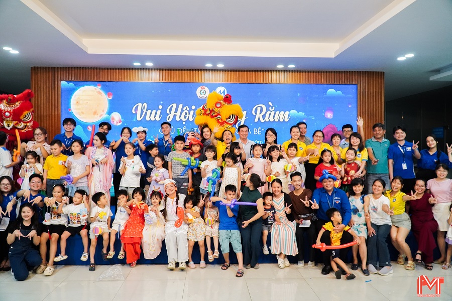 UFM tổ chức chương trình “Vui hội Trăng Rằm 2025” cho con em cán bộ, viên chức, người lao động